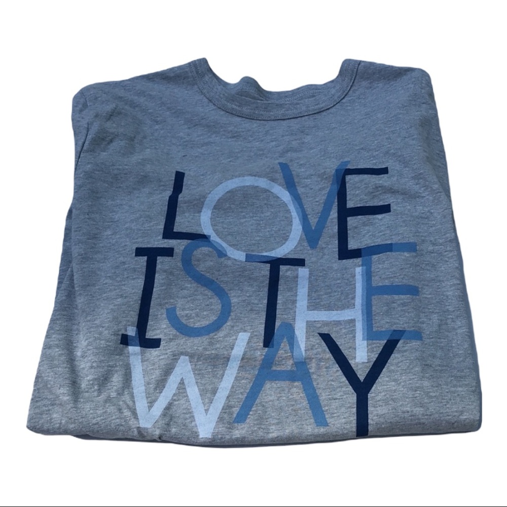 🆕J.Crew “Love Is The Way” Graphic Gray T-Shirt Brand New - Picture 1 of 6